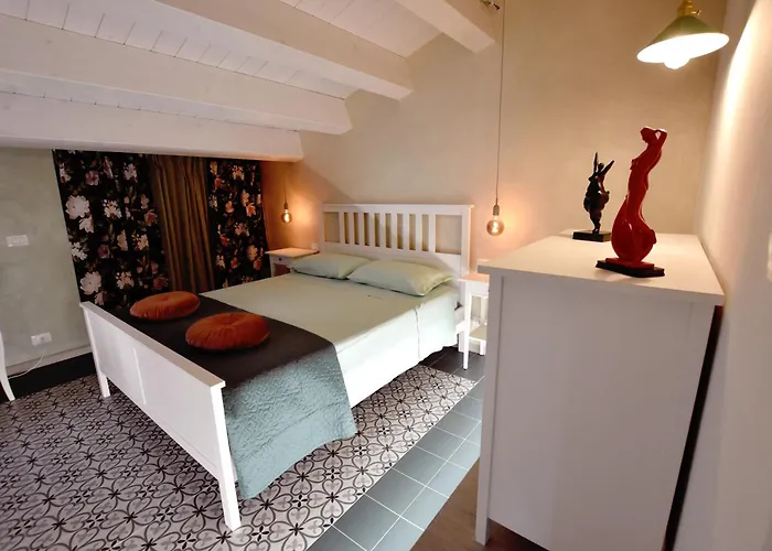 Nave23 - Locazione Turistica Apartment *